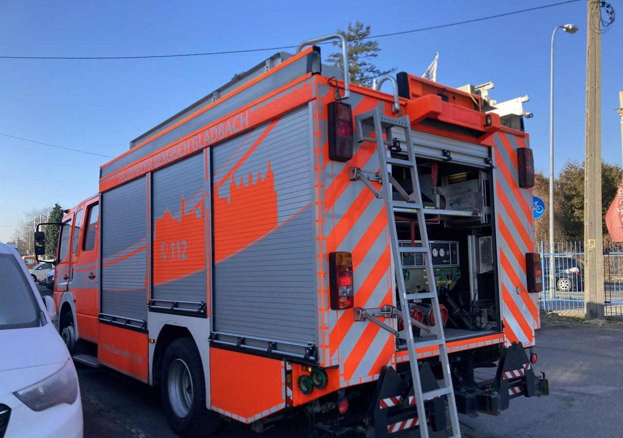 Mercedes-Benz Atego Atego15-280 Straż Pożarna Gaśnicza Ziegler 2020L wody 210L piany 20 - Vatrogasni kamion: slika 4 Mercedes-Benz Atego Atego15-280 Straż Pożarna Gaśnicza Ziegler 2020L wody 210L piany 20 - Vatrogasni kamion: slika 4
