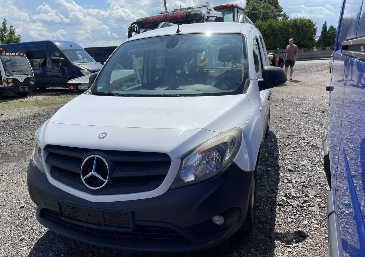 Mercedes-Benz Citan Citan Tourer Mercedes Citan Tourer do przewozu Niepełnosprawnych inwalida - Automobil: slika 5 Mercedes-Benz Citan Citan Tourer Mercedes Citan Tourer do przewozu Niepełnosprawnych inwalida - Automobil: slika 5