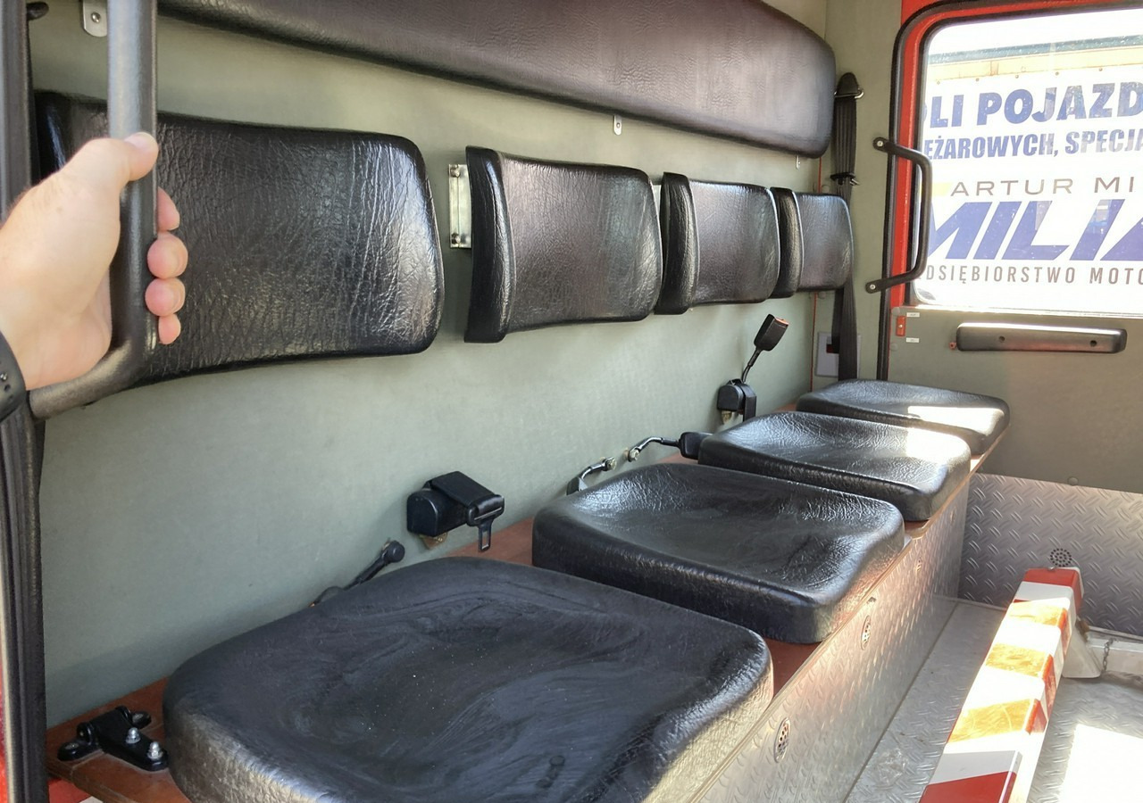 Vatrogasni kamion Mercedes-Benz Inny Mercedes-Benz Mercedes 1224 Straż Pożarna Gaśnicza 4X4 Metz 97: slika 12 Vatrogasni kamion Mercedes-Benz Inny Mercedes-Benz Mercedes 1224 Straż Pożarna Gaśnicza 4X4 Metz 97: slika 12