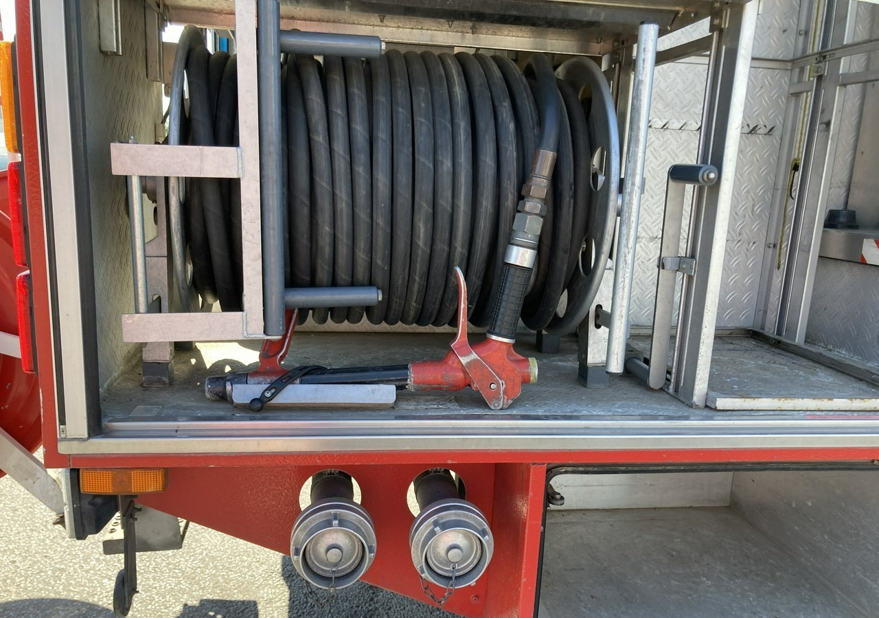 Vatrogasni kamion Mercedes-Benz Inny Mercedes-Benz Mercedes 1224 Straż Pożarna Gaśnicza 4X4 Metz 97: slika 8 Vatrogasni kamion Mercedes-Benz Inny Mercedes-Benz Mercedes 1224 Straż Pożarna Gaśnicza 4X4 Metz 97: slika 8