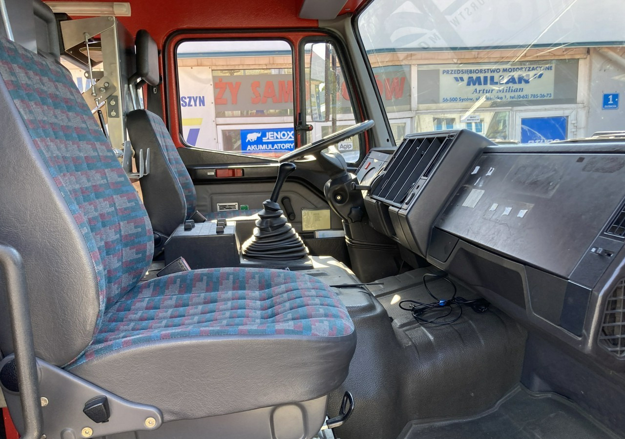 Vatrogasni kamion Mercedes-Benz Inny Mercedes-Benz Mercedes 1224 Straż Pożarna Gaśnicza 4X4 Metz 97: slika 14 Vatrogasni kamion Mercedes-Benz Inny Mercedes-Benz Mercedes 1224 Straż Pożarna Gaśnicza 4X4 Metz 97: slika 14