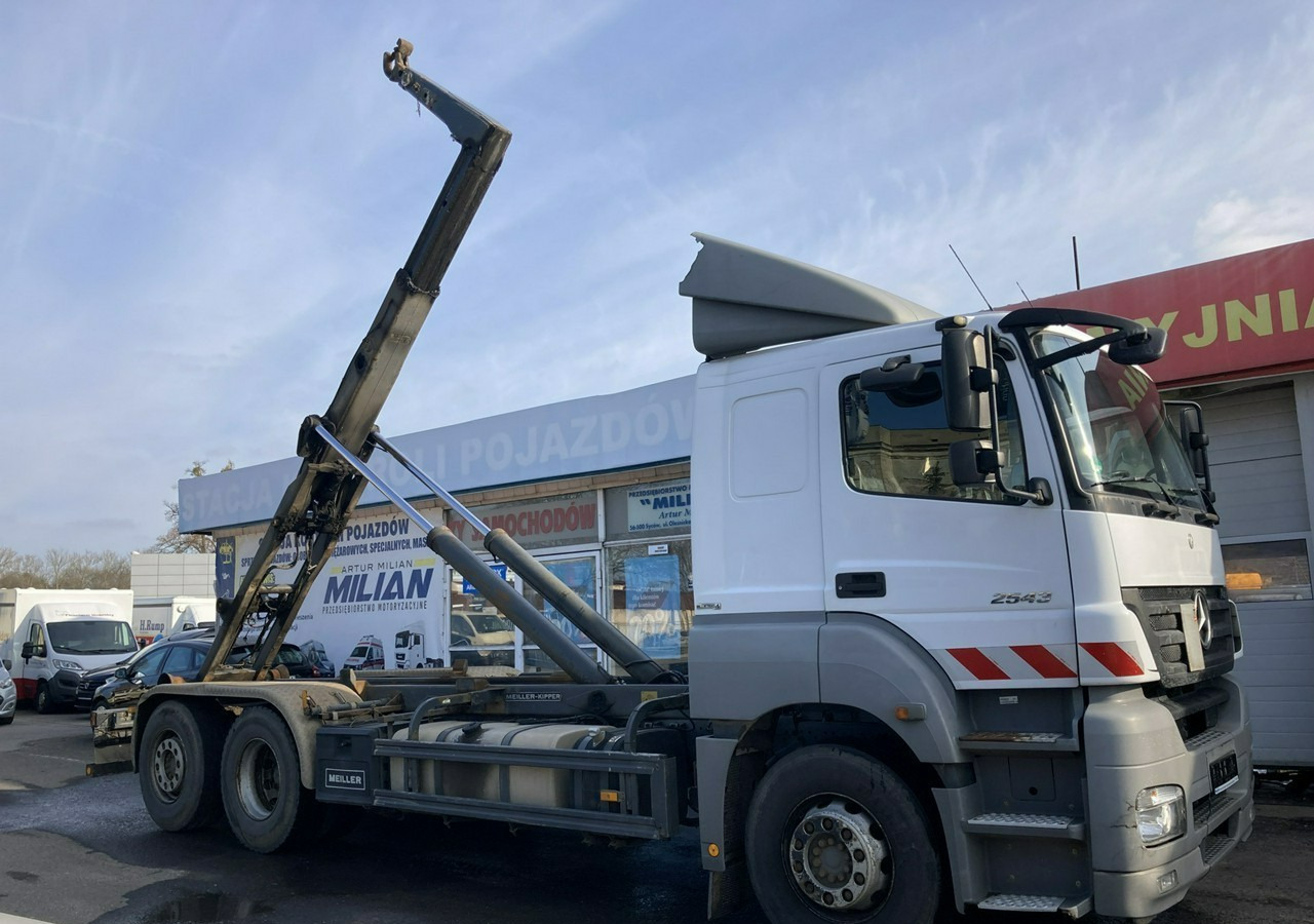 Mercedes-Benz Inny Mercedes-Benz Mercedes Axor 2543 Hakowiec bramowiec MEILLER-KIPPER Model 2009 - Kamion sa hidrauličnom kukom: slika 1 Mercedes-Benz Inny Mercedes-Benz Mercedes Axor 2543 Hakowiec bramowiec MEILLER-KIPPER Model 2009 - Kamion sa hidrauličnom kukom: slika 1