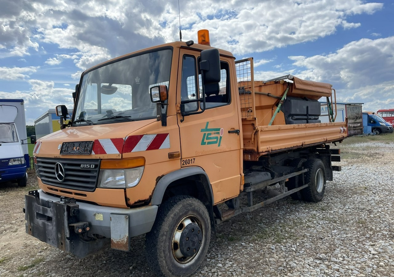 Mercedes-Benz Inny Mercedes-Benz Mercedes Vario 815 Wywrotka 4X4 2004 - Vozilo za čišćenje snega: slika 1 Mercedes-Benz Inny Mercedes-Benz Mercedes Vario 815 Wywrotka 4X4 2004 - Vozilo za čišćenje snega: slika 1