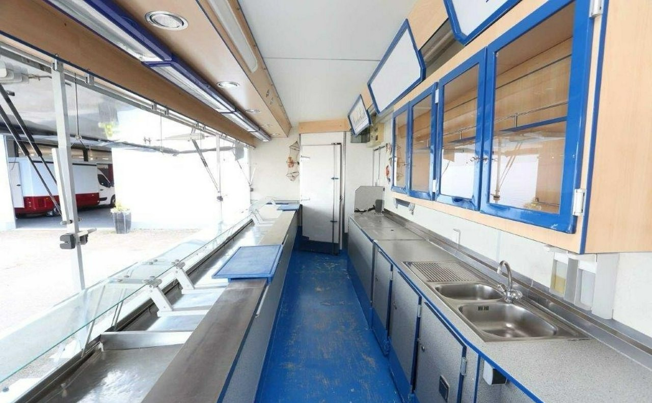 Mercedes-Benz Inny Mercedes-Benz Vario Autosklep Ryb Gastronomiczny Food Truck Foodtruck Sklep Borco - Hrana kamion: slika 5 Mercedes-Benz Inny Mercedes-Benz Vario Autosklep Ryb Gastronomiczny Food Truck Foodtruck Sklep Borco - Hrana kamion: slika 5
