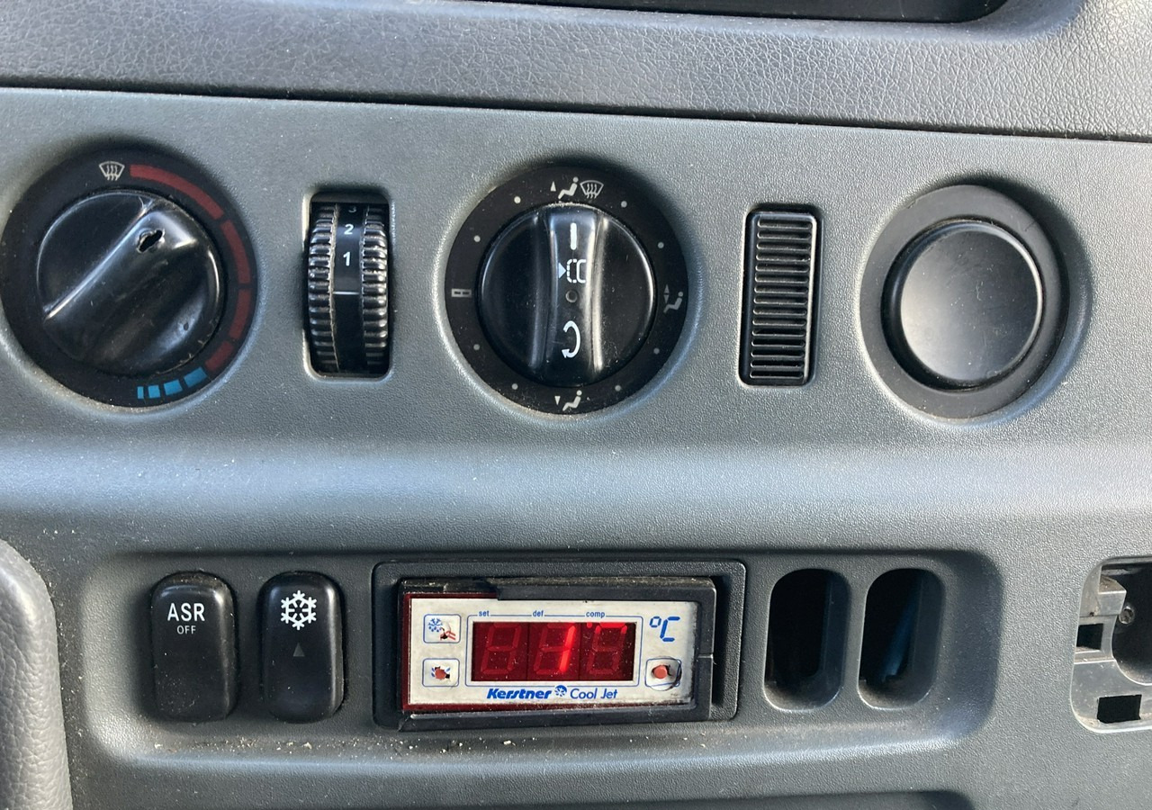 Mercedes-Benz Sprinter Sprinter 313 CDI Chłodnia -Mrożnia Kesstner - Dostavno vozilo hladnjača: slika 2 Mercedes-Benz Sprinter Sprinter 313 CDI Chłodnia -Mrożnia Kesstner - Dostavno vozilo hladnjača: slika 2