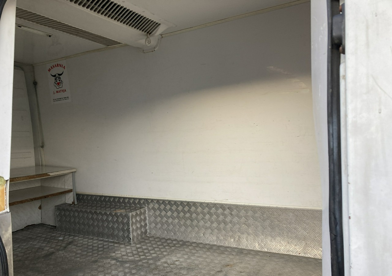 Mercedes-Benz Sprinter Sprinter 313 CDI Chłodnia -Mrożnia Kesstner - Dostavno vozilo hladnjača: slika 5 Mercedes-Benz Sprinter Sprinter 313 CDI Chłodnia -Mrożnia Kesstner - Dostavno vozilo hladnjača: slika 5