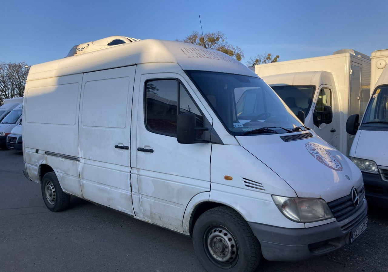 Mercedes-Benz Sprinter Sprinter 313 CDI Chłodnia -Mrożnia Kesstner - Dostavno vozilo hladnjača: slika 1 Mercedes-Benz Sprinter Sprinter 313 CDI Chłodnia -Mrożnia Kesstner - Dostavno vozilo hladnjača: slika 1