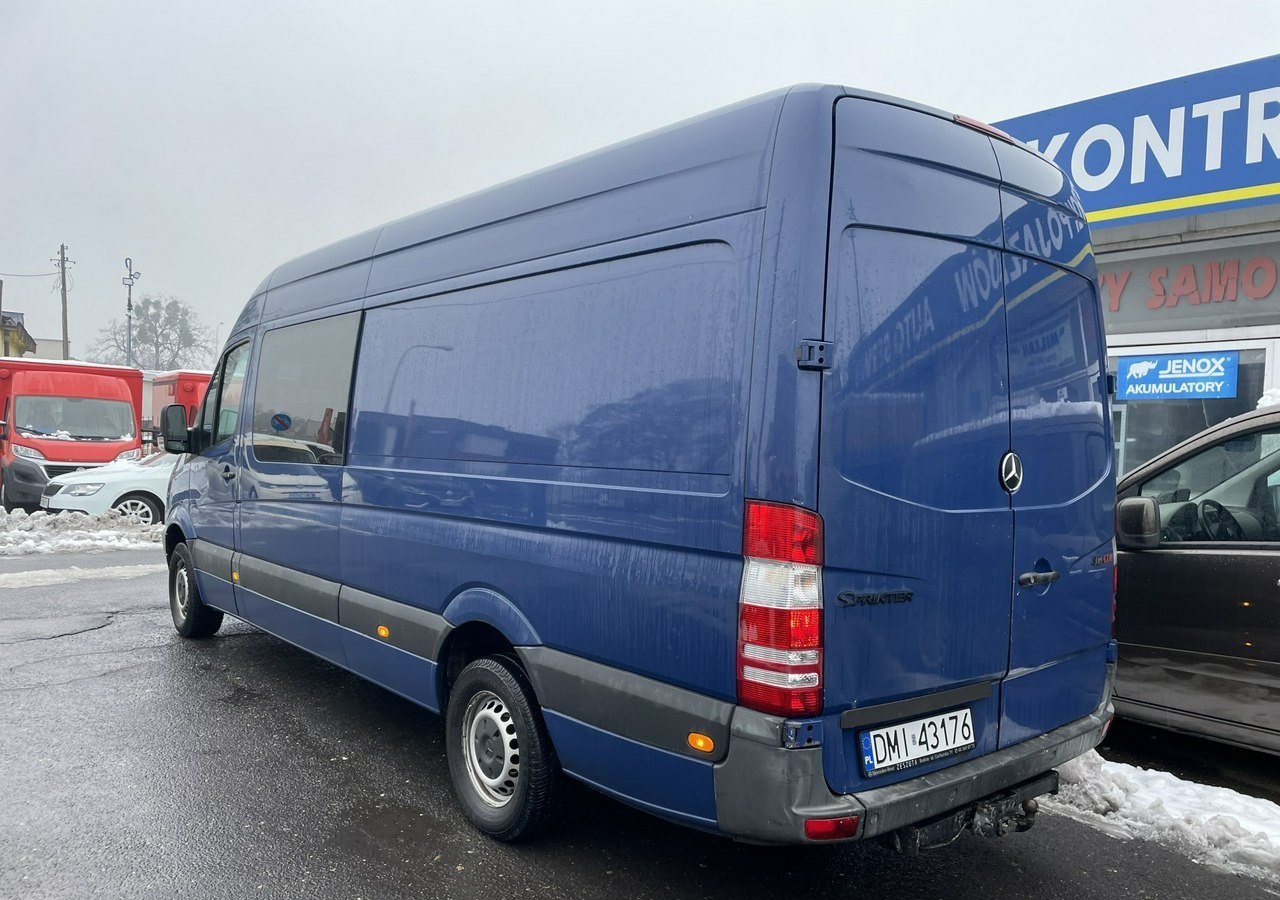 Mercedes-Benz Sprinter Sprinter 316 Maxi Brygadówka 6-osob dokka doka Klima 2010 - Dostavno vozilo sa duplom kabinom: slika 3 Mercedes-Benz Sprinter Sprinter 316 Maxi Brygadówka 6-osob dokka doka Klima 2010 - Dostavno vozilo sa duplom kabinom: slika 3