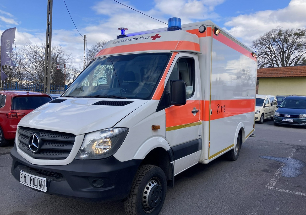 Mercedes-Benz Sprinter Sprinter 519 Karetka 4X4 Ambulans MODEL 2017 - Vozilo hitne pomoći: slika 3 Mercedes-Benz Sprinter Sprinter 519 Karetka 4X4 Ambulans MODEL 2017 - Vozilo hitne pomoći: slika 3