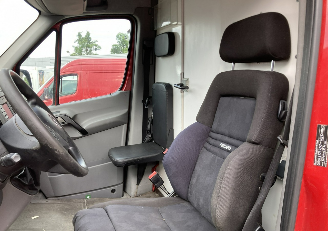 Mercedes-Benz Sprinter Sprinter Autosklep sklep bar Gastronomiczny Food Truck Foodtruck 201 Mercedes-Benz Sprinter Sprinter Autosklep sklep bar Gastronomiczny Food Truck Foodtruck 201: slika 14