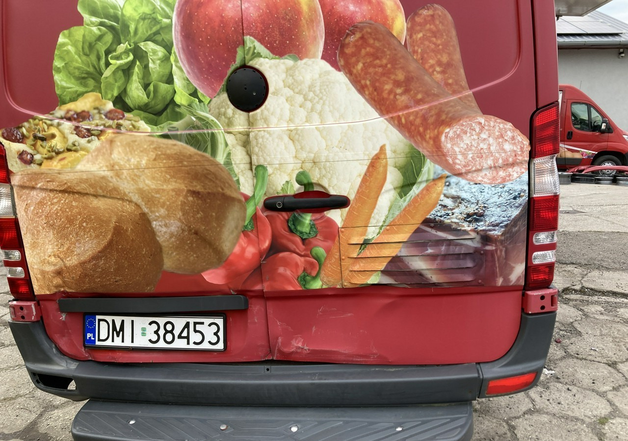 Mercedes-Benz Sprinter Sprinter Autosklep sklep bar Gastronomiczny Food Truck Foodtruck 201 Mercedes-Benz Sprinter Sprinter Autosklep sklep bar Gastronomiczny Food Truck Foodtruck 201: slika 17