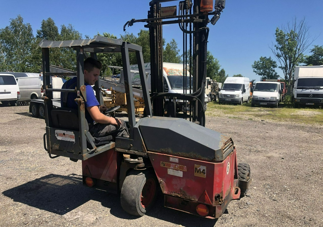 Mercedes-Benz Sprinter Wózek widłowy podwieszany Widlak - Prenosni viljuškar: slika 2 Mercedes-Benz Sprinter Wózek widłowy podwieszany Widlak - Prenosni viljuškar: slika 2