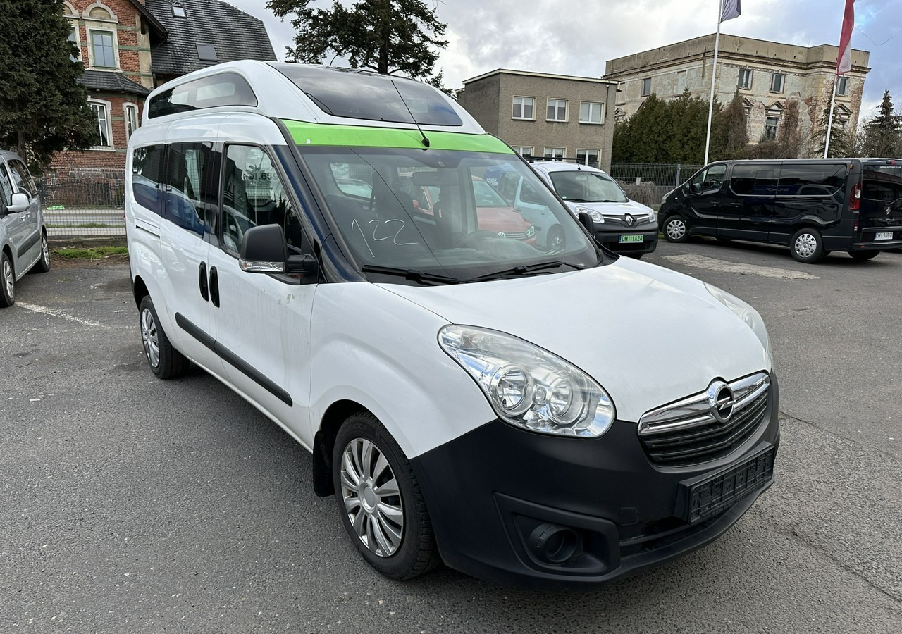 Opel Combo III 2.0CDTI Maxi Panorama Klima Kamera Webasto 2016 - Automobil: slika 2 Opel Combo III 2.0CDTI Maxi Panorama Klima Kamera Webasto 2016 - Automobil: slika 2