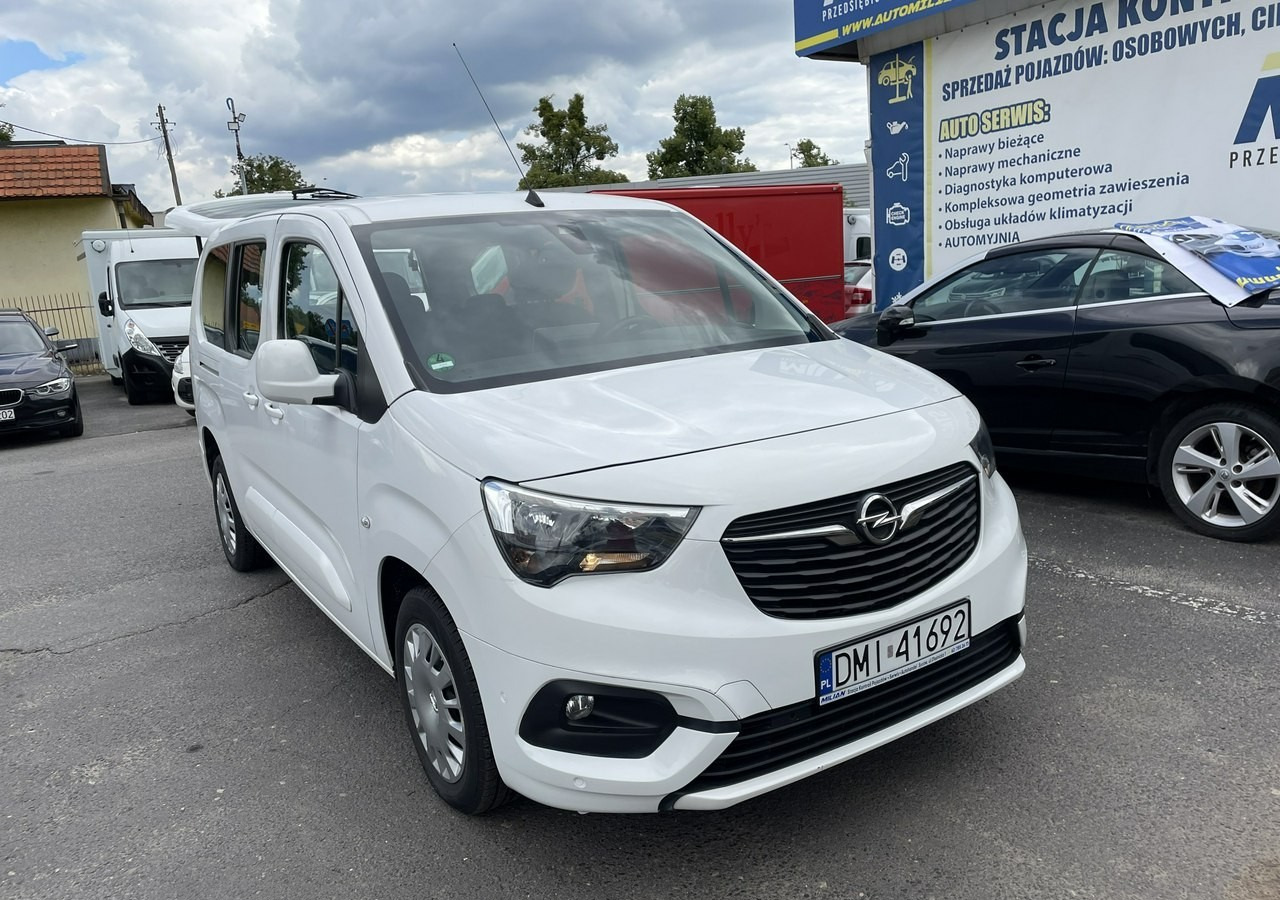 Opel Combo IV Combo Life Combo Life Maxi Niepełnosprawnych inwalida rampa PFRON Model - Automobil: slika 2 Opel Combo IV Combo Life Combo Life Maxi Niepełnosprawnych inwalida rampa PFRON Model - Automobil: slika 2