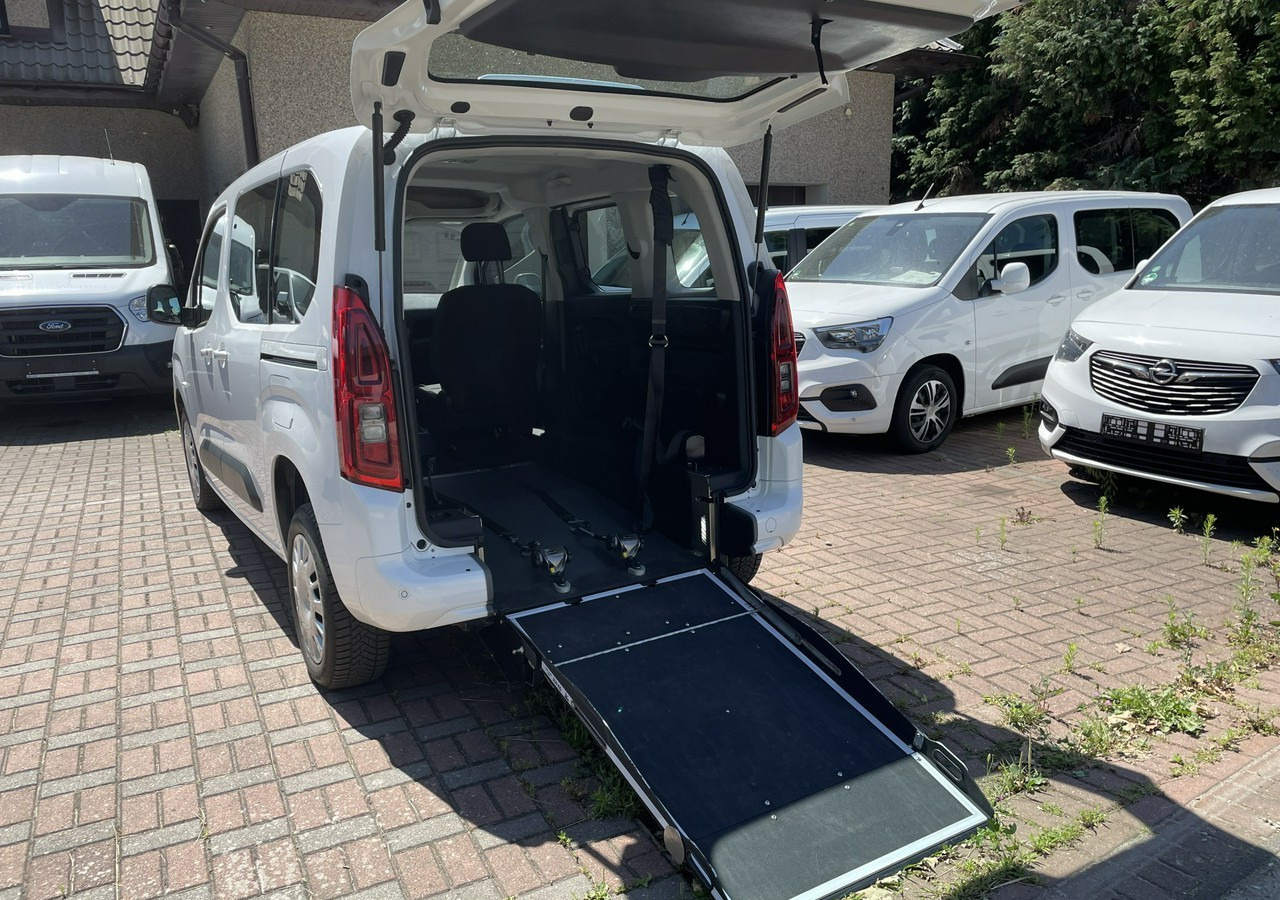 Opel Combo IV Opel Combo Life Niepełnosprawnych inwalida Rampa 32105 km Model 2022 - Automobil: slika 1 Opel Combo IV Opel Combo Life Niepełnosprawnych inwalida Rampa 32105 km Model 2022 - Automobil: slika 1