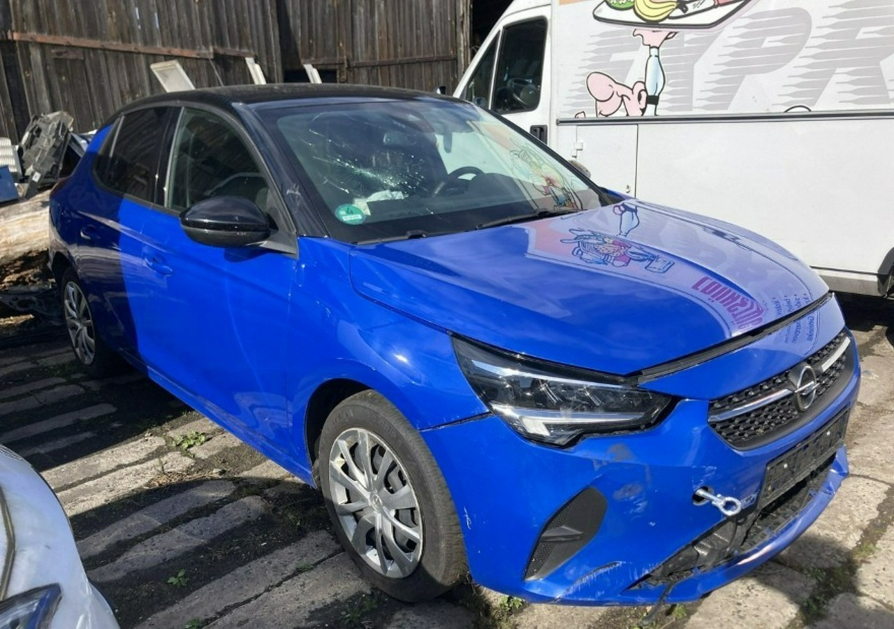 Opel Corsa F 1.2 Ecotec 102KM Klima Navi Kamera 2022 - Hečbek: slika 2 Opel Corsa F 1.2 Ecotec 102KM Klima Navi Kamera 2022 - Hečbek: slika 2