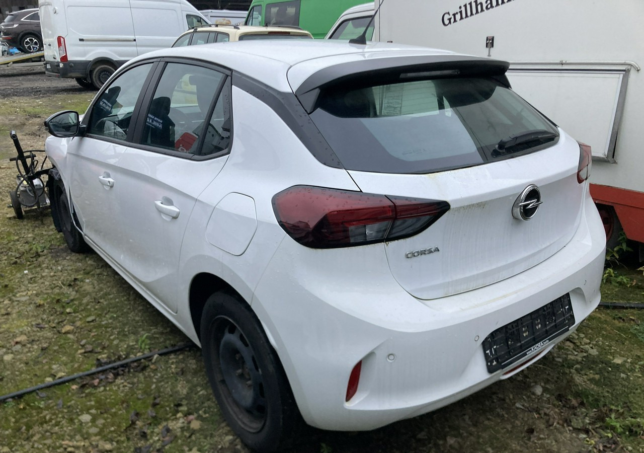 Opel Corsa F Opel Corsa F 1.5-102KM Klima Navi 2021 - Hečbek: slika 3 Opel Corsa F Opel Corsa F 1.5-102KM Klima Navi 2021 - Hečbek: slika 3