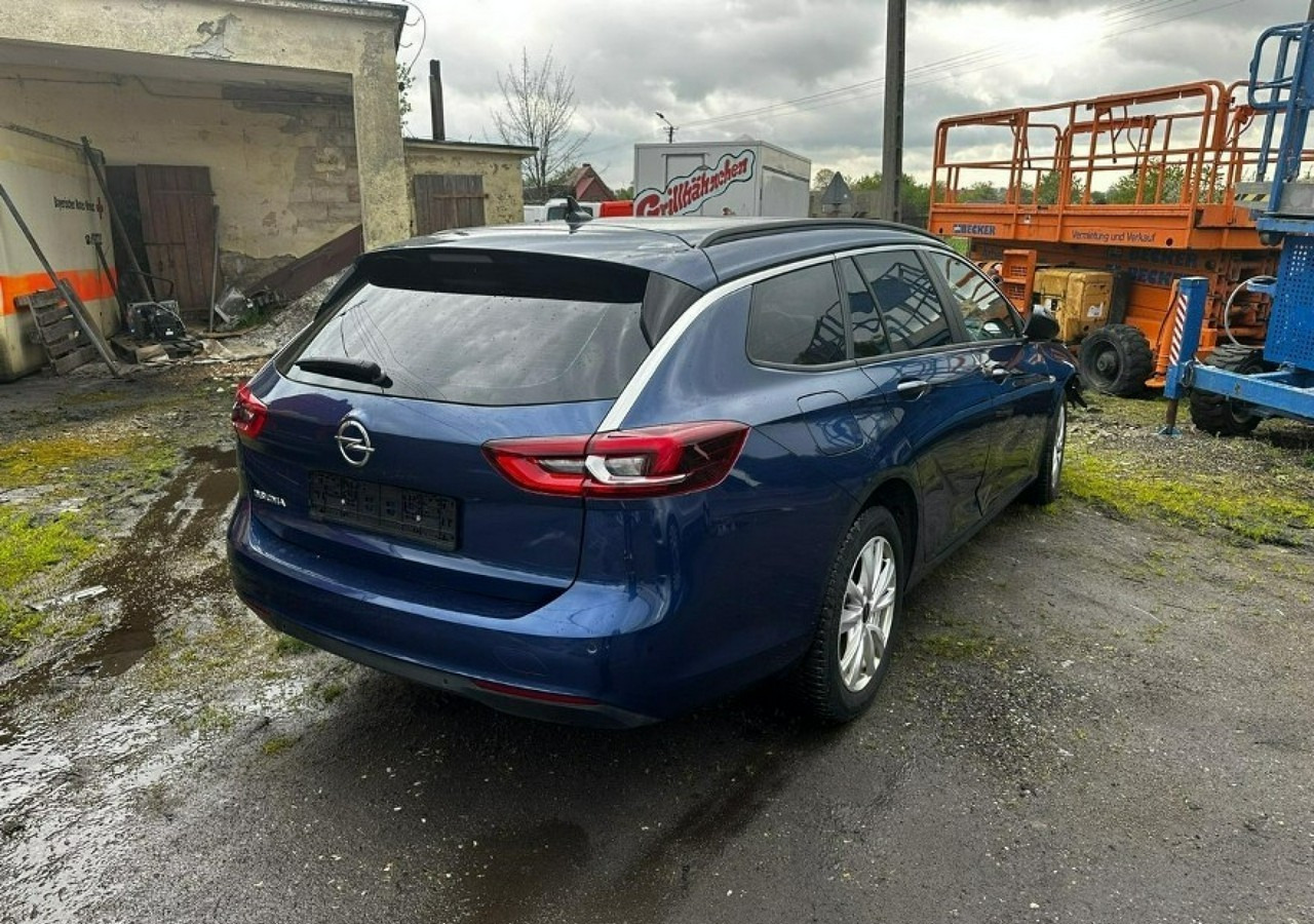 Opel Insignia II Country Tourer 1.5 CDTI 122KM Automat FullLed Panorama Klimatronik 2021 - Automobil: slika 3 Opel Insignia II Country Tourer 1.5 CDTI 122KM Automat FullLed Panorama Klimatronik 2021 - Automobil: slika 3