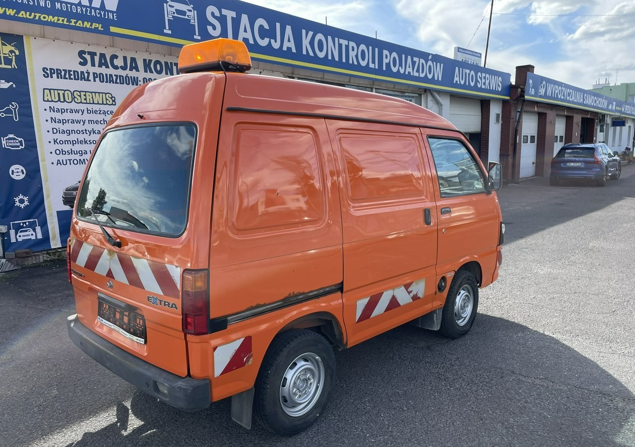 Piaggio Piaggio Porter Furgon 39348km 2x boczne drzwi 2012 - Furgon: slika 3 Piaggio Piaggio Porter Furgon 39348km 2x boczne drzwi 2012 - Furgon: slika 3