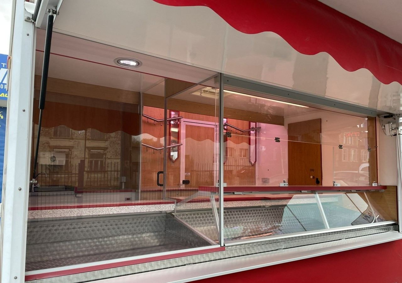 Renault Master Autosklep Wędli Gastronomiczny Food Truck Foodtruck sklep W-zasil 20 - Hrana kamion: slika 3 Renault Master Autosklep Wędli Gastronomiczny Food Truck Foodtruck sklep W-zasil 20 - Hrana kamion: slika 3