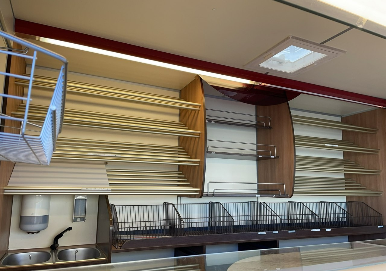 Renault Master Autosklep piecz Sklep Gastronomiczny Food Truck Foodtruck 117tkm Bor - Hrana kamion: slika 2 Renault Master Autosklep piecz Sklep Gastronomiczny Food Truck Foodtruck 117tkm Bor - Hrana kamion: slika 2