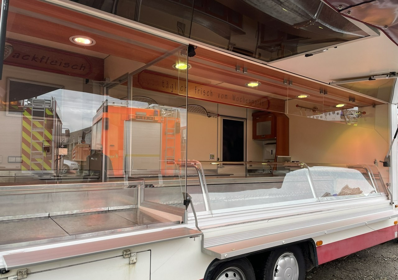 Renault Master Autosklep wędl Gastronomiczny Food Truck Foodtruck Sklep Klima Borc - Hrana kamion: slika 2 Renault Master Autosklep wędl Gastronomiczny Food Truck Foodtruck Sklep Klima Borc - Hrana kamion: slika 2