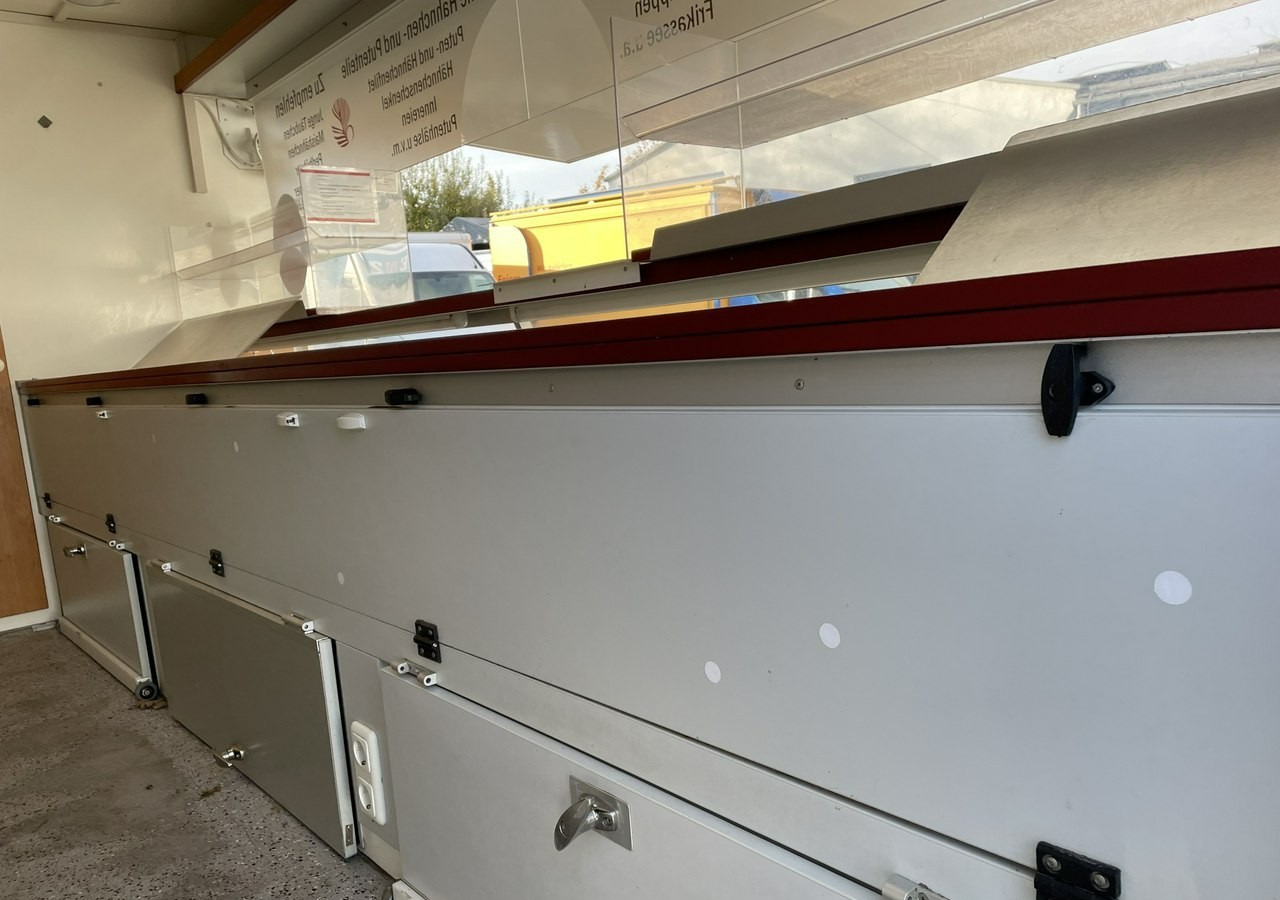 Renault Master Master Autosklep Gastronomiczny Food Truck Foodtruck Sklep bar 2009 - Hrana kamion: slika 5 Renault Master Master Autosklep Gastronomiczny Food Truck Foodtruck Sklep bar 2009 - Hrana kamion: slika 5