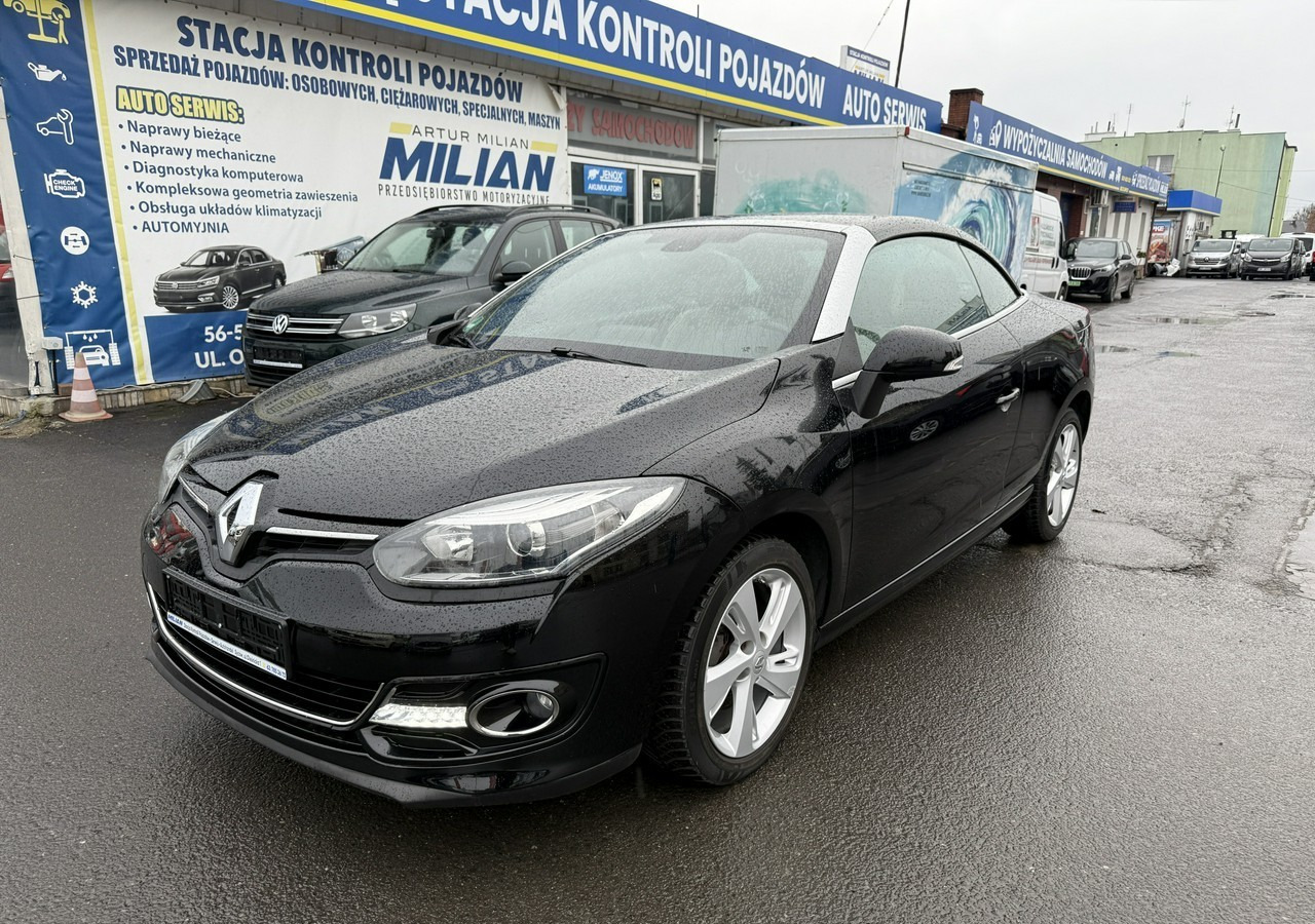 Renault Megane III Cabrio LIFT III 1.2 TCE 131 Skóra Led Navi PDC Bogate wyposażenie 20 - Automobil: slika 2 Renault Megane III Cabrio LIFT III 1.2 TCE 131 Skóra Led Navi PDC Bogate wyposażenie 20 - Automobil: slika 2
