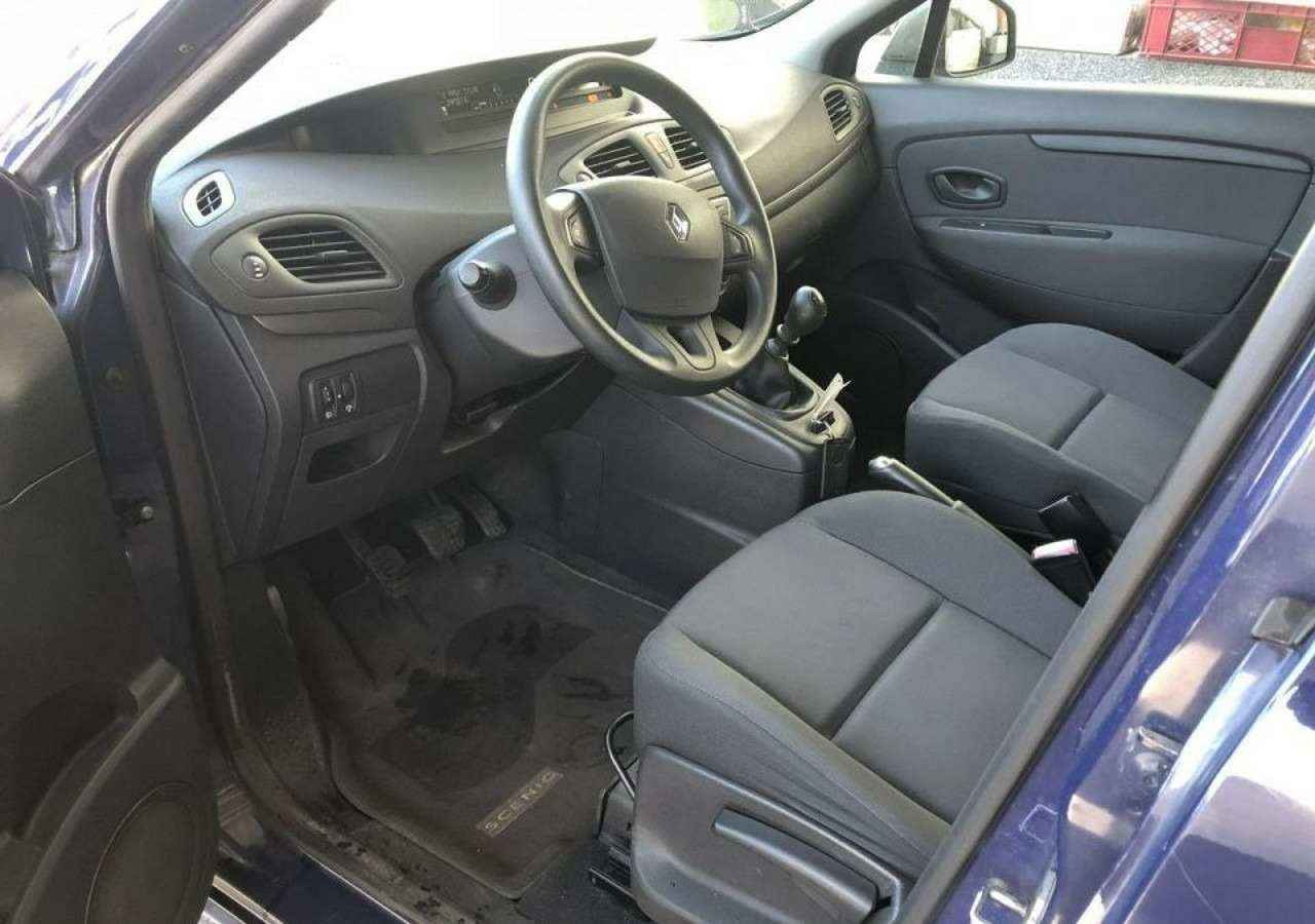 Renault Scenic II 1,5dci Expression KLIMA 98800km 2009 - Automobil: slika 5 Renault Scenic II 1,5dci Expression KLIMA 98800km 2009 - Automobil: slika 5