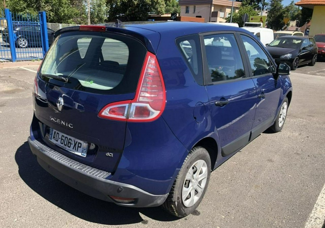 Renault Scenic II 1,5dci Expression KLIMA 98800km 2009 - Automobil: slika 3 Renault Scenic II 1,5dci Expression KLIMA 98800km 2009 - Automobil: slika 3