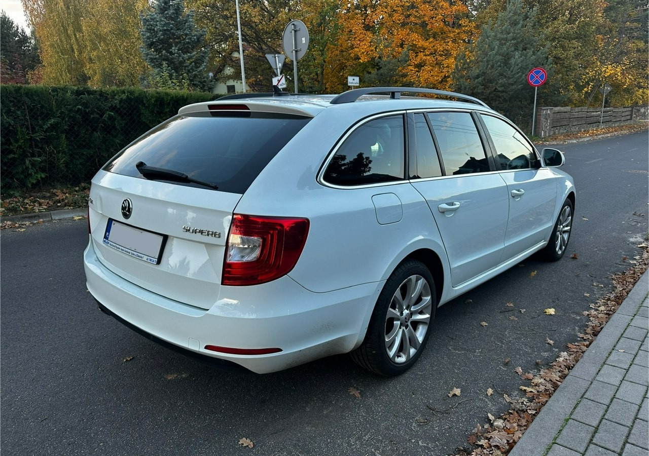Skoda Superb II Skoda Superb 1.8TSI 160KM LPG PRINS 2035 KLIMA NAVI PDC XENON 2015 - Karavan: slika 4 Skoda Superb II Skoda Superb 1.8TSI 160KM LPG PRINS 2035 KLIMA NAVI PDC XENON 2015 - Karavan: slika 4