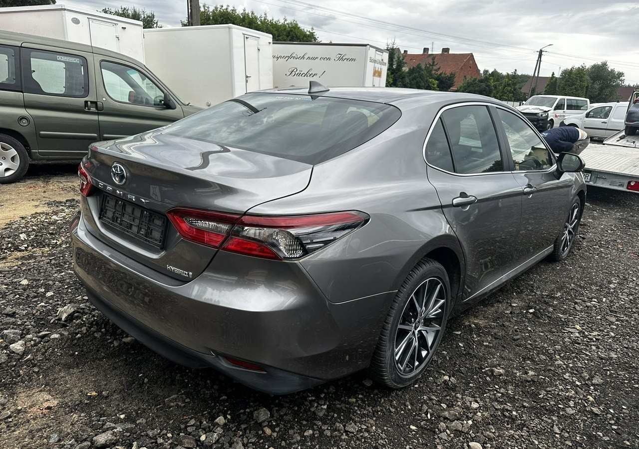 Toyota Camry VIII Toyota Camry 2.5 Hybrid Prestige CVT 2024 Salon PL Bogate wyposażeni - Limuzina: slika 2 Toyota Camry VIII Toyota Camry 2.5 Hybrid Prestige CVT 2024 Salon PL Bogate wyposażeni - Limuzina: slika 2