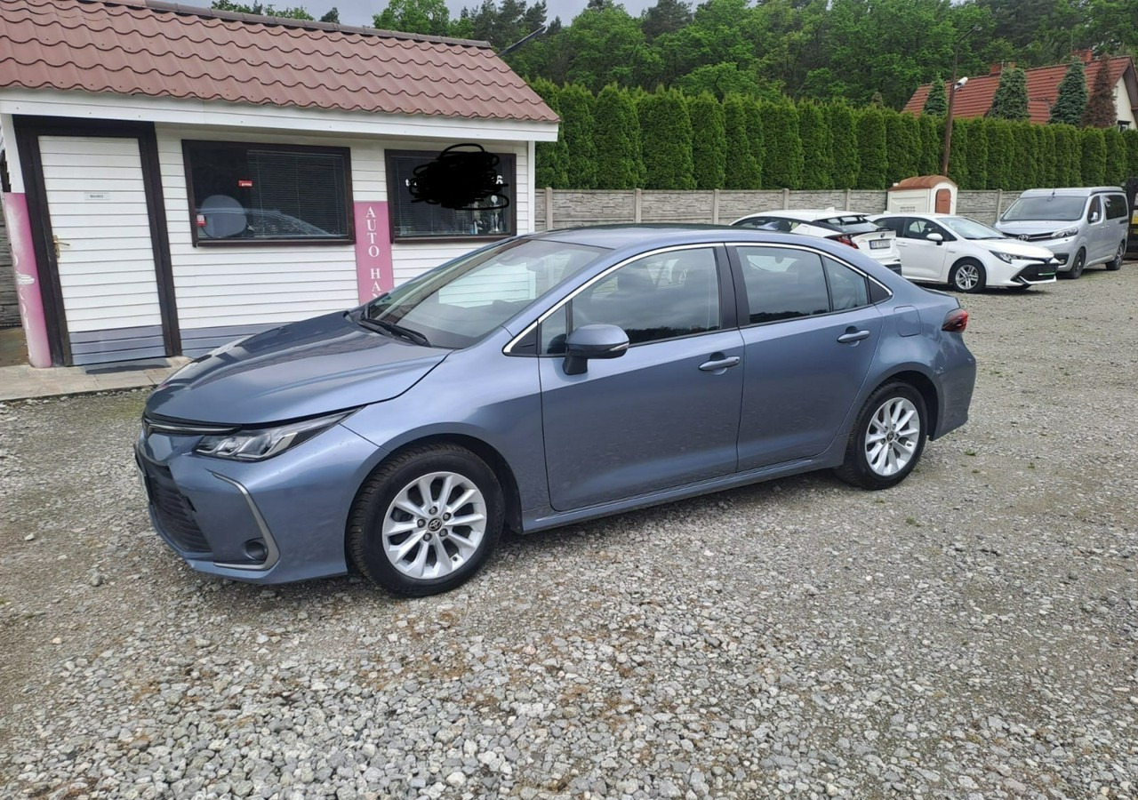 Toyota Corolla XII Toyota Corolla 1.5 -125KM Slon PL Model 2023 - Limuzina: slika 1 Toyota Corolla XII Toyota Corolla 1.5 -125KM Slon PL Model 2023 - Limuzina: slika 1