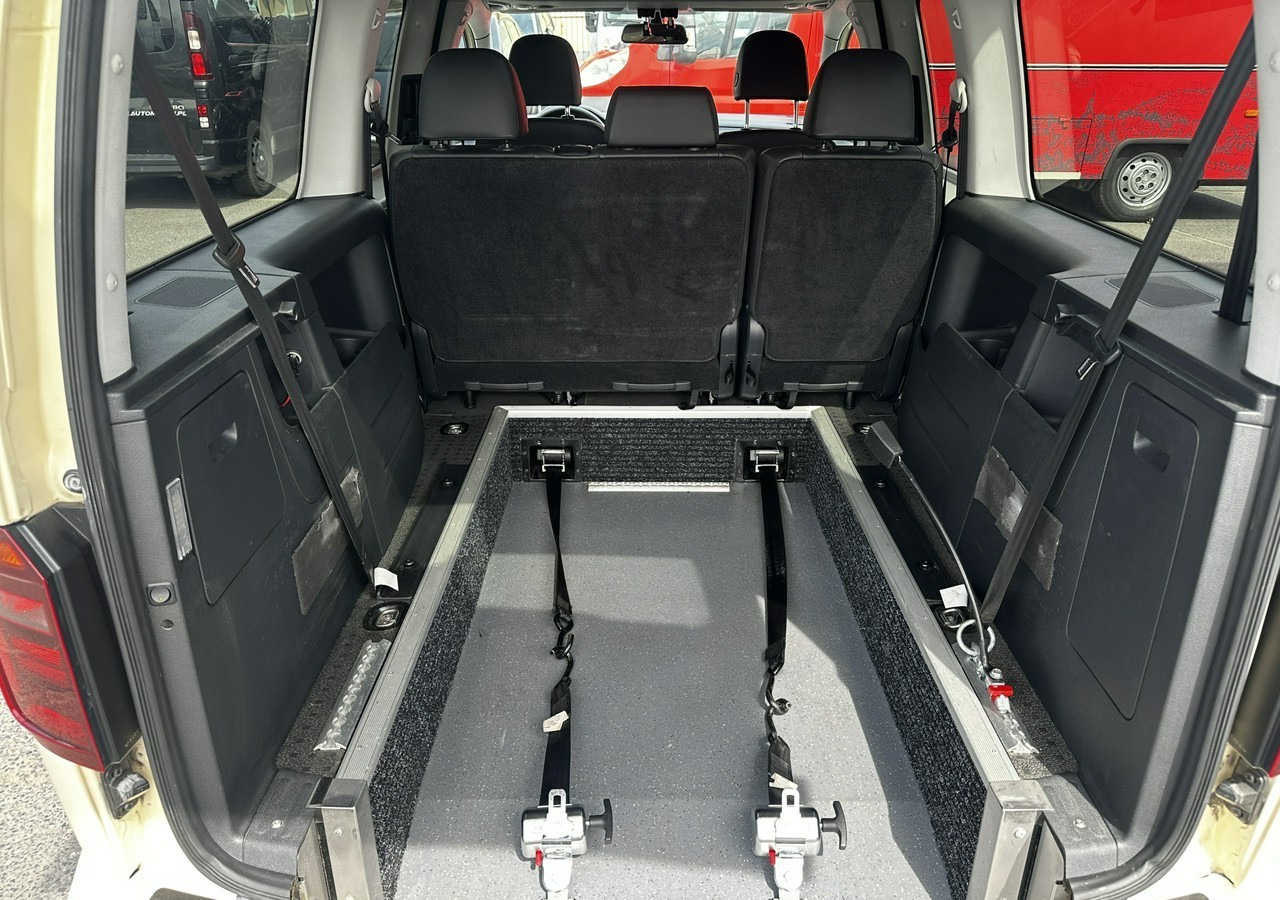 Volkswagen Caddy III Caddy 2.0 TDI dla Niepełnosprawnych inwalida rampa 2021 - Automobil: slika 3 Volkswagen Caddy III Caddy 2.0 TDI dla Niepełnosprawnych inwalida rampa 2021 - Automobil: slika 3