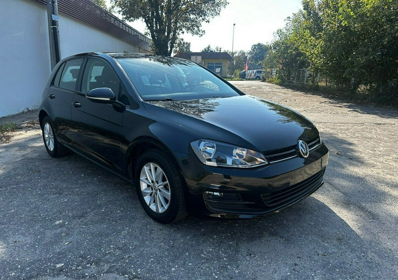 Volkswagen Golf VII VII 1,6 TDI 110KM 153TKM Klimatronik Navi Alu PDC 2015 Bez wkładu fi - Hečbek: slika 1 Volkswagen Golf VII VII 1,6 TDI 110KM 153TKM Klimatronik Navi Alu PDC 2015 Bez wkładu fi - Hečbek: slika 1