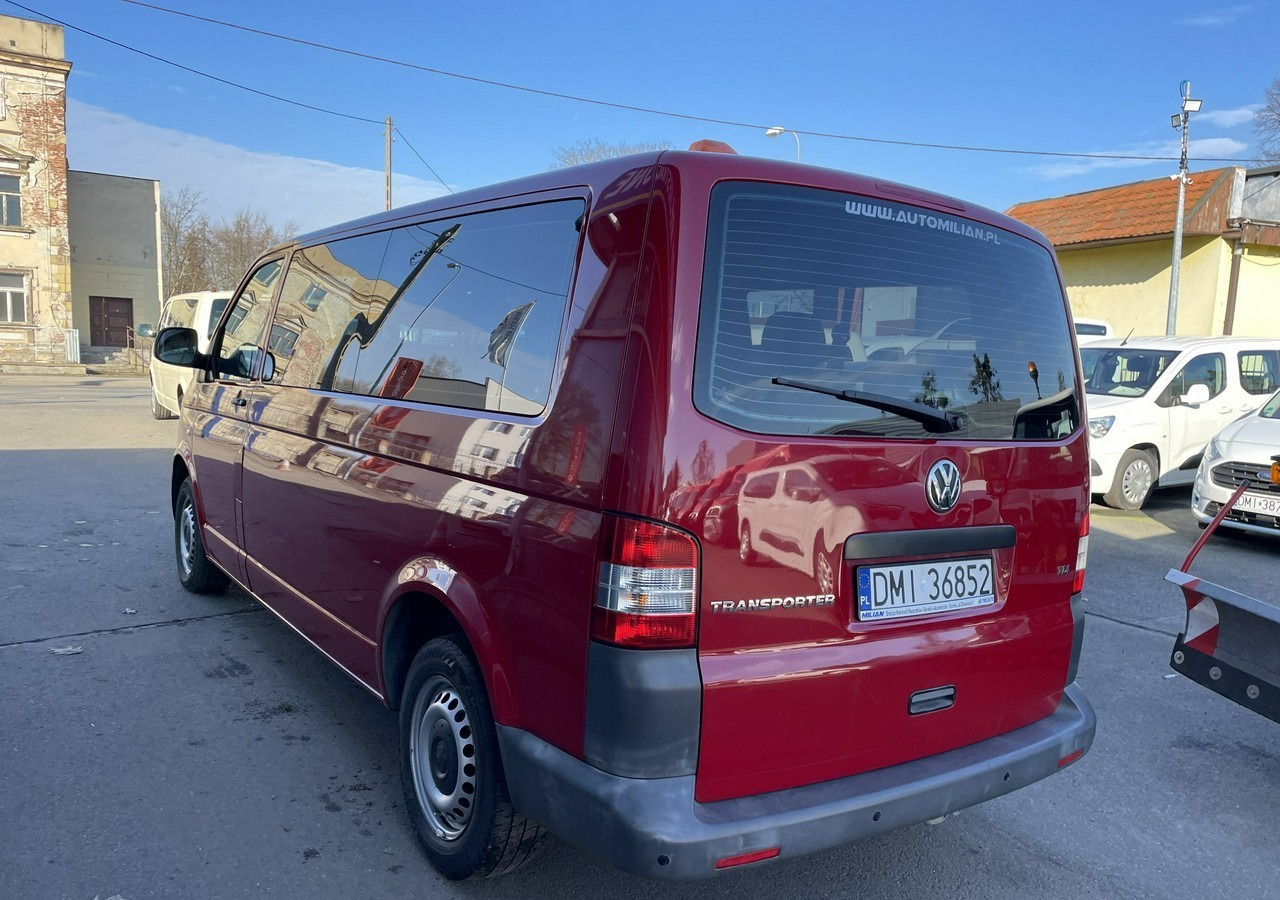 Volkswagen Transporter T5 Transporter T5 Lift 2.0 Tdi 9-osob Klima 2011 - Automobil: slika 4 Volkswagen Transporter T5 Transporter T5 Lift 2.0 Tdi 9-osob Klima 2011 - Automobil: slika 4