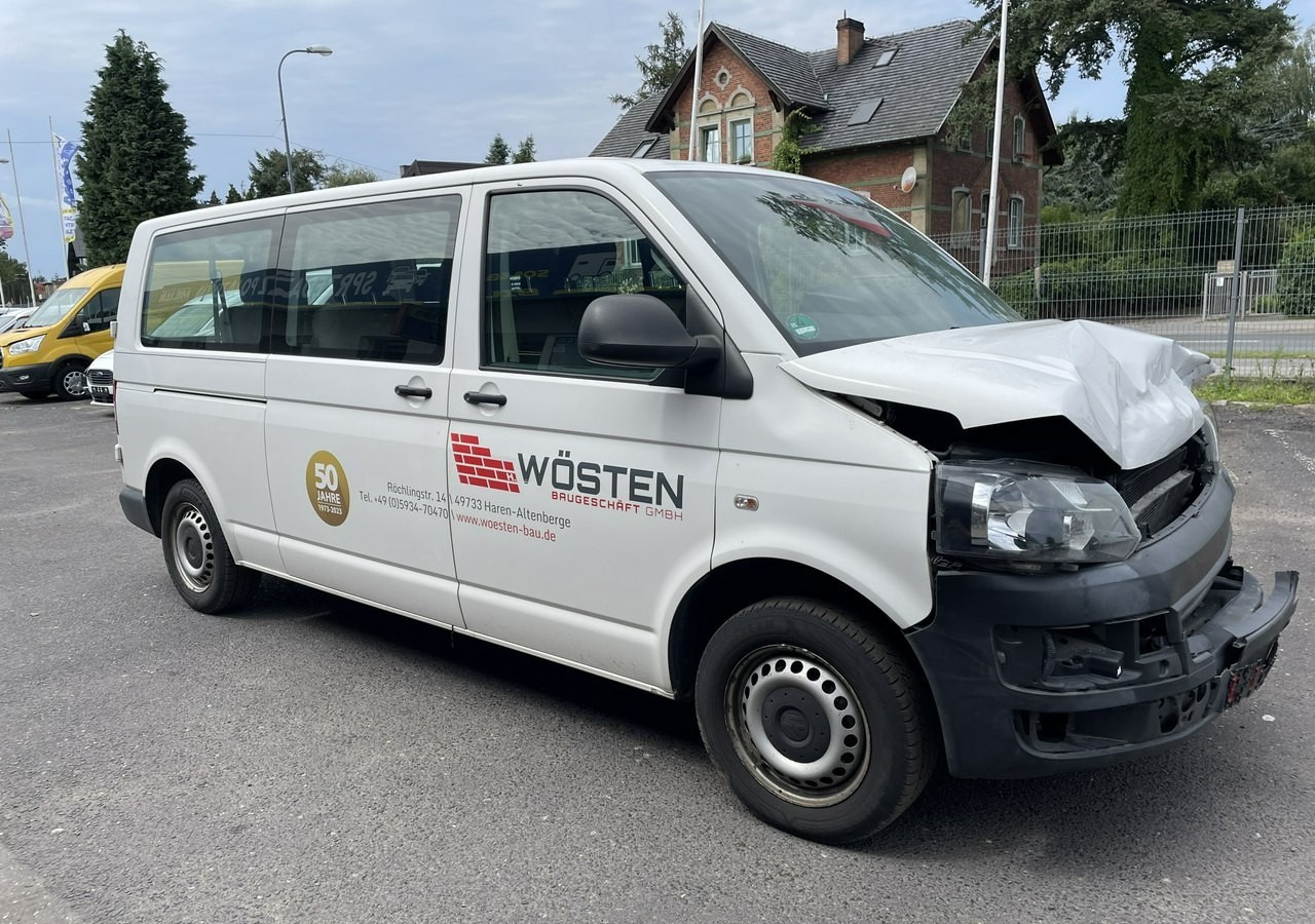 Volkswagen Transporter T5 Volkswagen Transporter Long 2.0-140KM 9-osobowy Model 2015 - Automobil: slika 2 Volkswagen Transporter T5 Volkswagen Transporter Long 2.0-140KM 9-osobowy Model 2015 - Automobil: slika 2