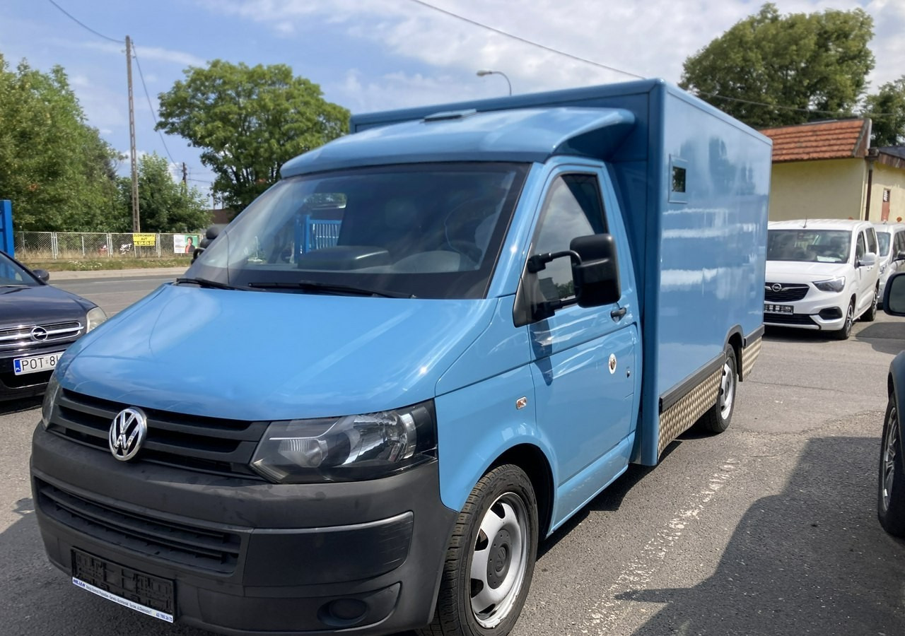 Volkswagen Transporter Trasporter T5 Bankowóz kuloodporny opanceżony Model 2015 - Kolekcionarsko vozilo: slika 1 Volkswagen Transporter Trasporter T5 Bankowóz kuloodporny opanceżony Model 2015 - Kolekcionarsko vozilo: slika 1