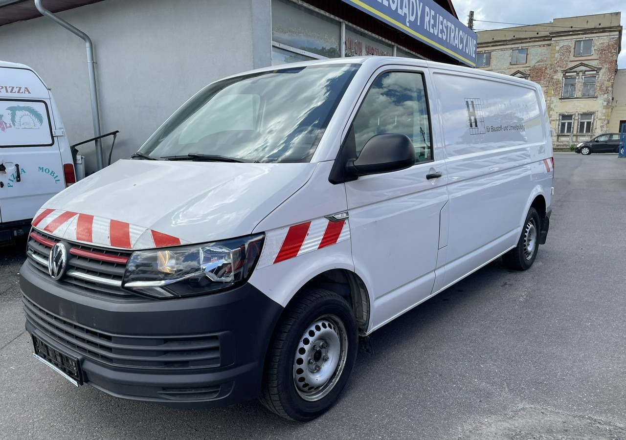 Volkswagen Transporter Volkswagen Transporter T6 Long 2.0-150KM 4X4 Klima Model 2018 - Furgon: slika 2 Volkswagen Transporter Volkswagen Transporter T6 Long 2.0-150KM 4X4 Klima Model 2018 - Furgon: slika 2
