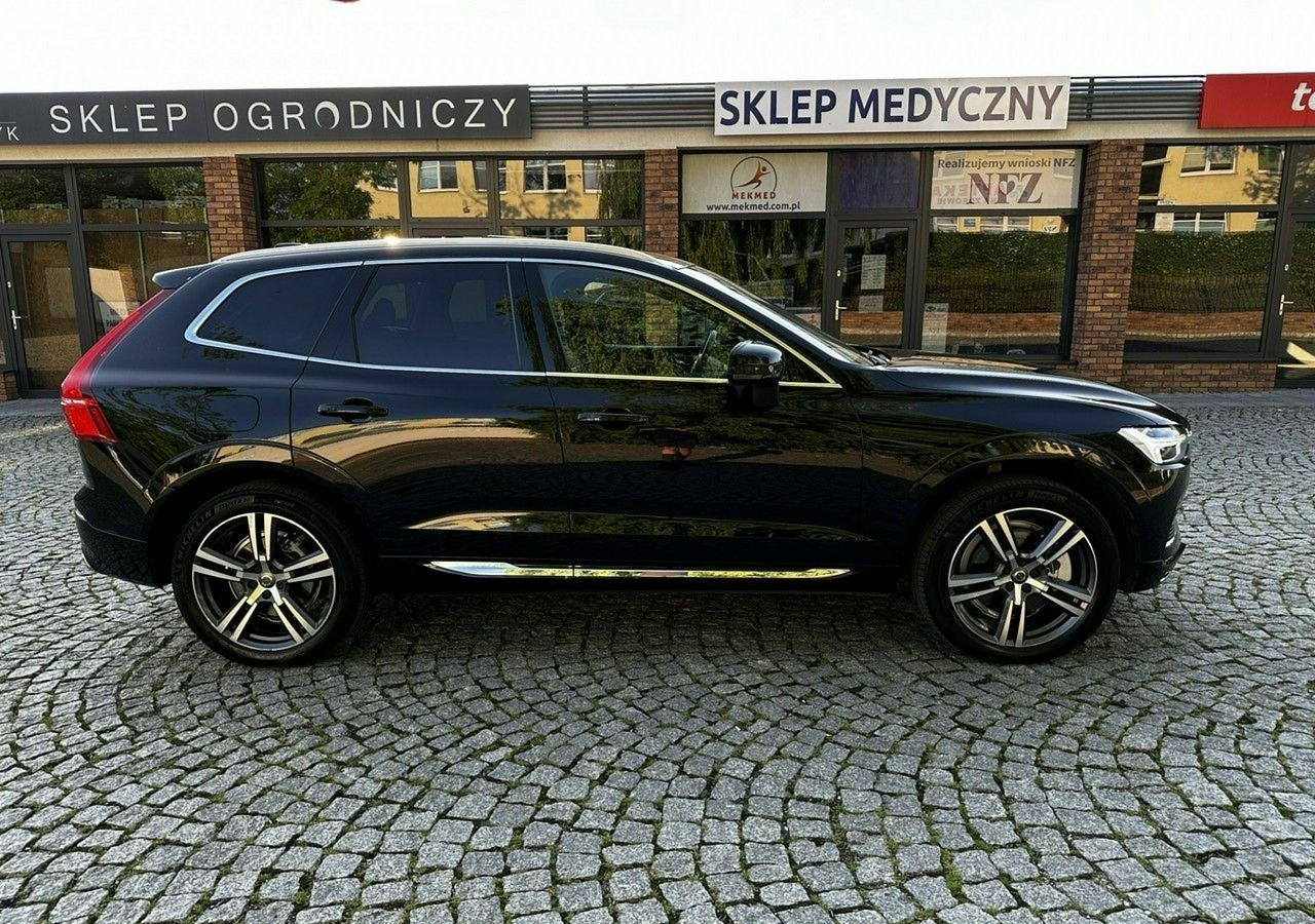 Volvo XC60 II XC60 Recharge Hybryda Plug-in 2.0T8 390KM Inscription Faktura Vat 23 - SUVSUV: slika 2 Volvo XC60 II XC60 Recharge Hybryda Plug-in 2.0T8 390KM Inscription Faktura Vat 23 - SUVSUV: slika 2