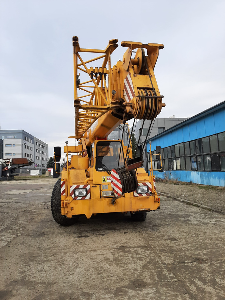 Građevinska mašina LIEBHERR LTM 1030: slika 11