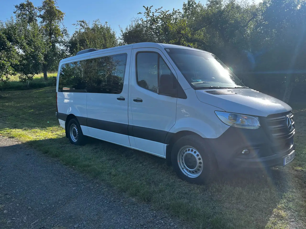 Mercedes-Benz Sprinter KOMBI TOURER DACHKLIMA 9-SITZE - Putnički kombi, Dostavno vozilo sa duplom kabinom: slika 3 Mercedes-Benz Sprinter KOMBI TOURER DACHKLIMA 9-SITZE - Putnički kombi, Dostavno vozilo sa duplom kabinom: slika 3