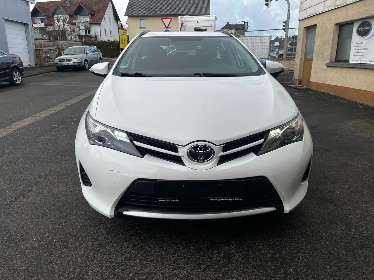 Toyota Auris Cool - Automobil: slika 2 Toyota Auris Cool - Automobil: slika 2
