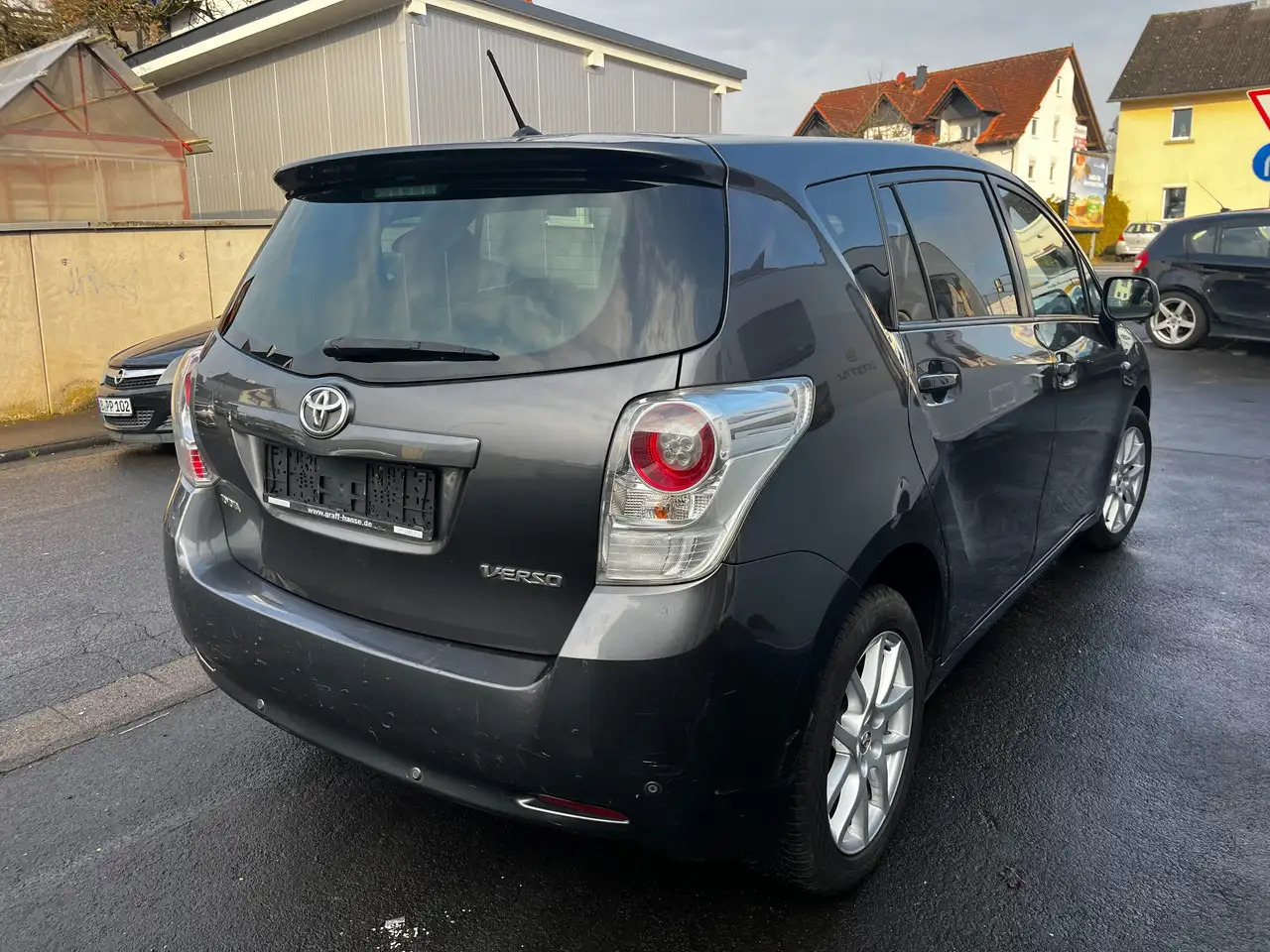 Toyota Verso Travel 7 Sitzer Kupplungsschaden - Automobil: slika 3 Toyota Verso Travel 7 Sitzer Kupplungsschaden - Automobil: slika 3
