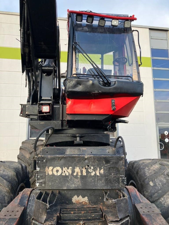 Komatsu 931.1 - Kombajn za šumarstvo: slika 2 Komatsu 931.1 - Kombajn za šumarstvo: slika 2