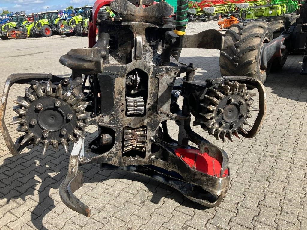 Kombajn za šumarstvo Komatsu 931 XC: slika 8
