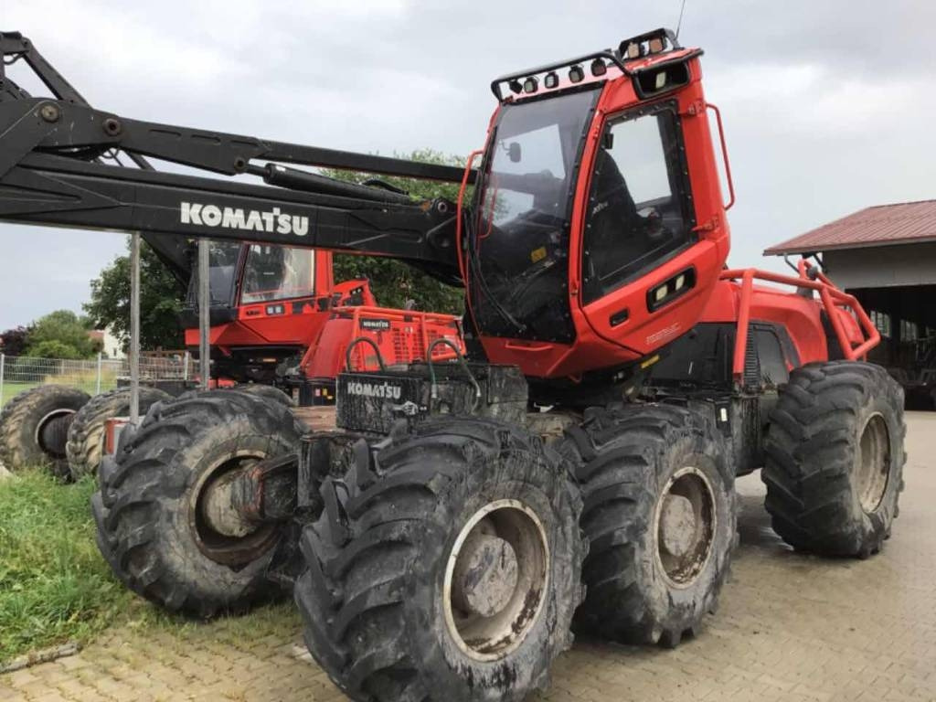 Komatsu 951 - Kombajn za šumarstvo: slika 2 Komatsu 951 - Kombajn za šumarstvo: slika 2