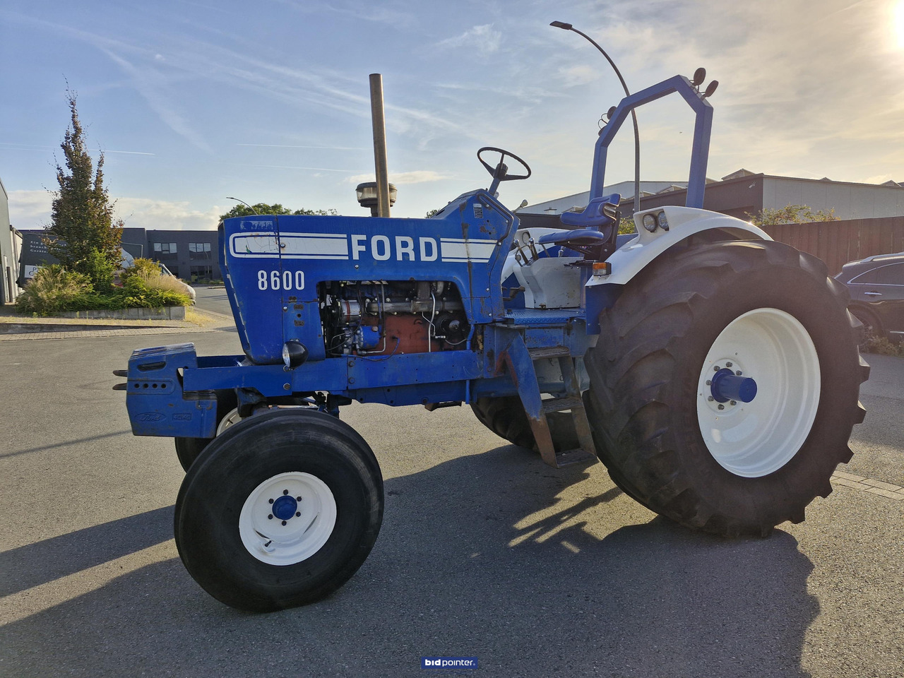 Ford 8600 - Traktor: slika 1 Ford 8600 - Traktor: slika 1