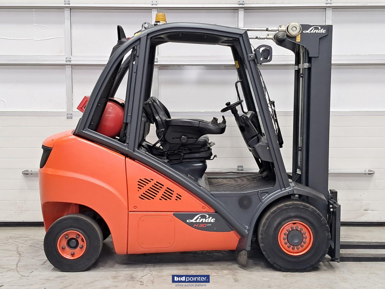 Linde H30T-02 LPG vorkheftruck - Gasni viljuškar: slika 5 Linde H30T-02 LPG vorkheftruck - Gasni viljuškar: slika 5