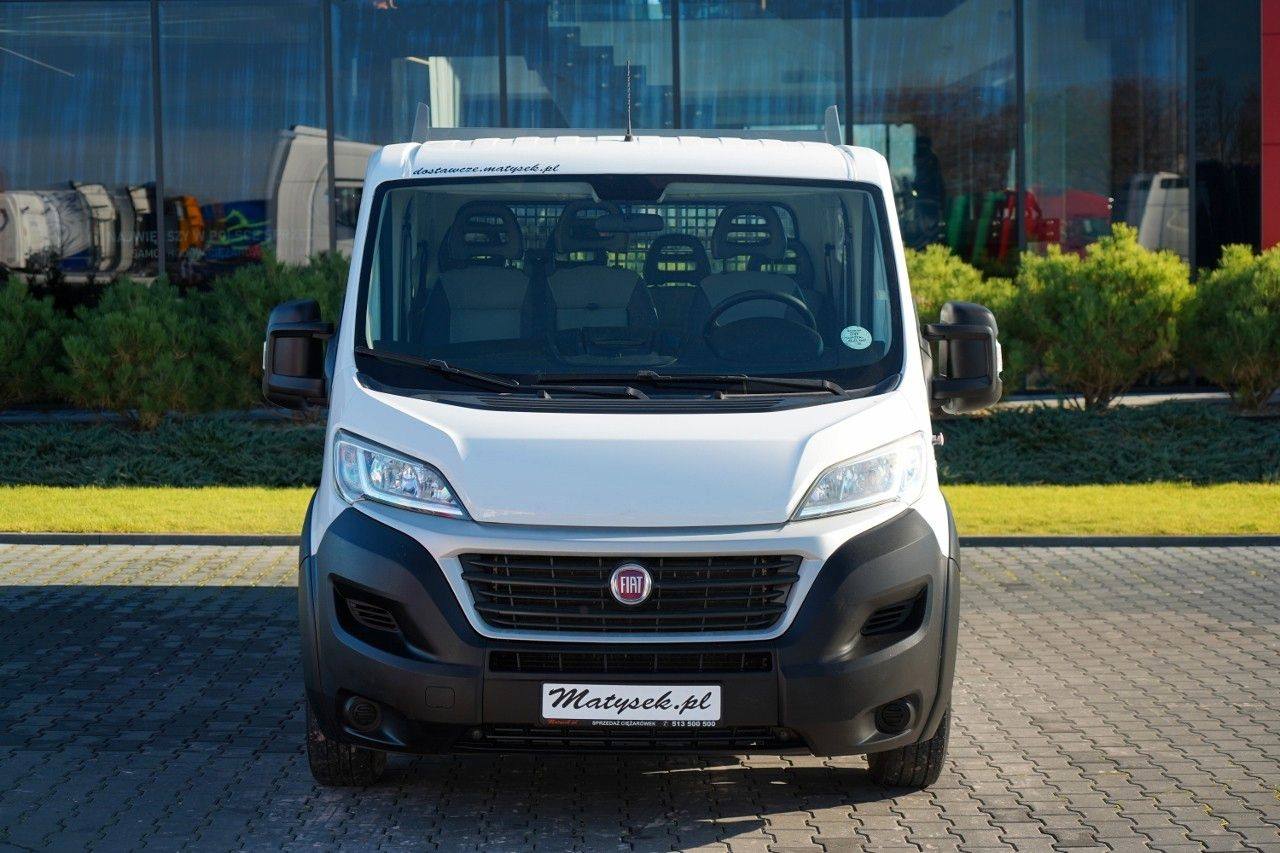 Fiat DUCATO MAXI / 2.3 D / BRYGADÓWKA / SKRZYNIOWY 3 - Dostavno vozilo sa zatvorenim sandukom: slika 2 Fiat DUCATO MAXI / 2.3 D / BRYGADÓWKA / SKRZYNIOWY 3 - Dostavno vozilo sa zatvorenim sandukom: slika 2